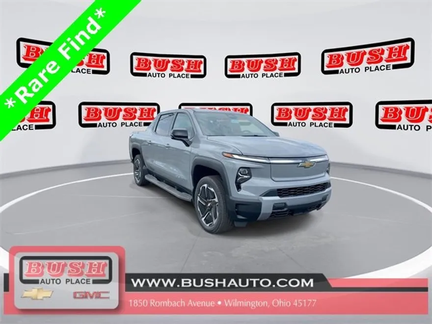 2026 Chevrolet Silverado EV LT photo 1