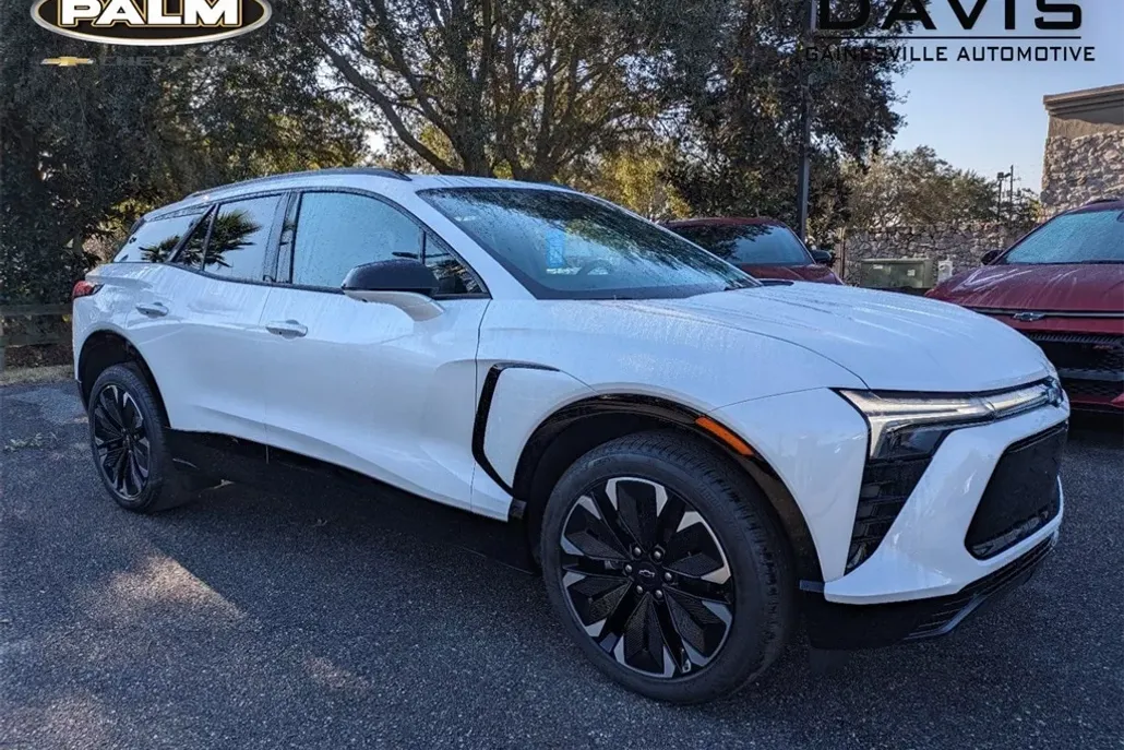 2025 Chevrolet Blazer EV RS photo 1