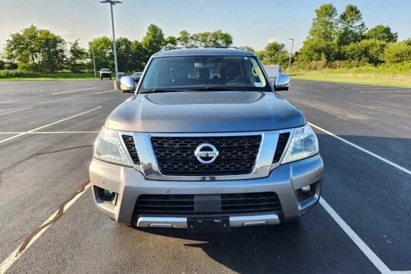 2018 Nissan Armada SL photo 1