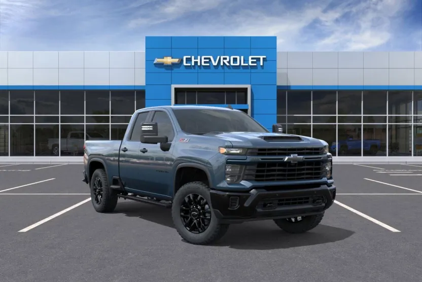 2026 Chevrolet Silverado 2500HD Custom photo 1