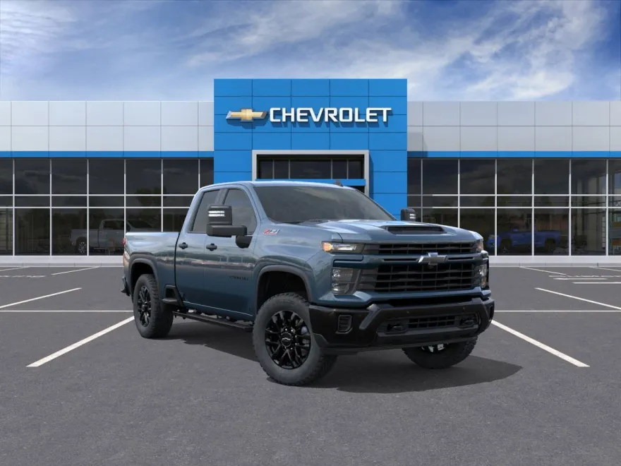 2026 Chevrolet Silverado 2500HD Custom photo 1