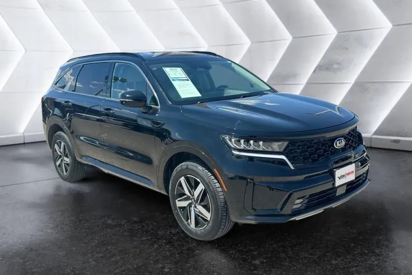 2021 Kia Sorento EX photo 1