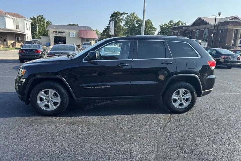 2015 Jeep Grand Cherokee Laredo photo 1