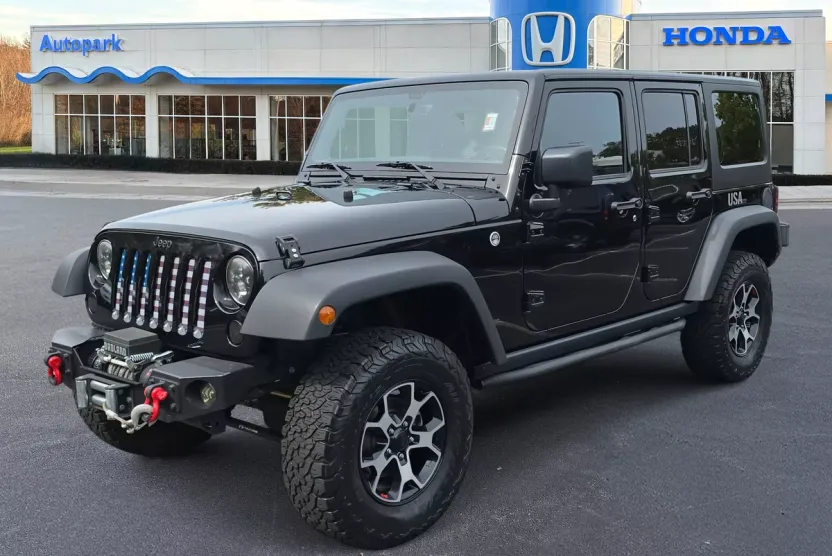 2017 Jeep Wrangler Unlimited Willys Wheeler photo 1