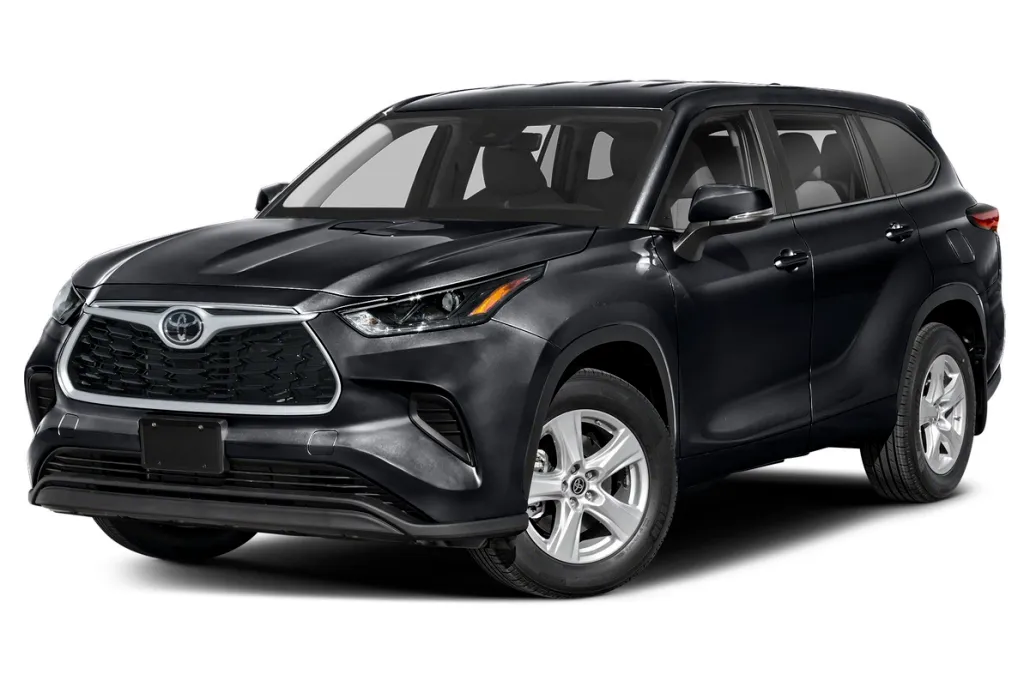 2023 Toyota Highlander LE photo 1