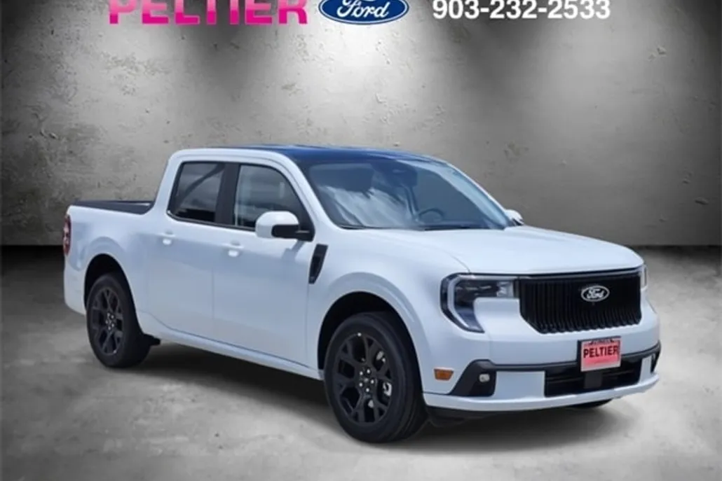2025 Ford Maverick photo 1