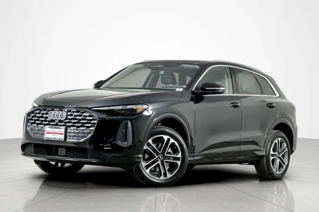 2025 Audi Q5 Premium TFSI photo 1