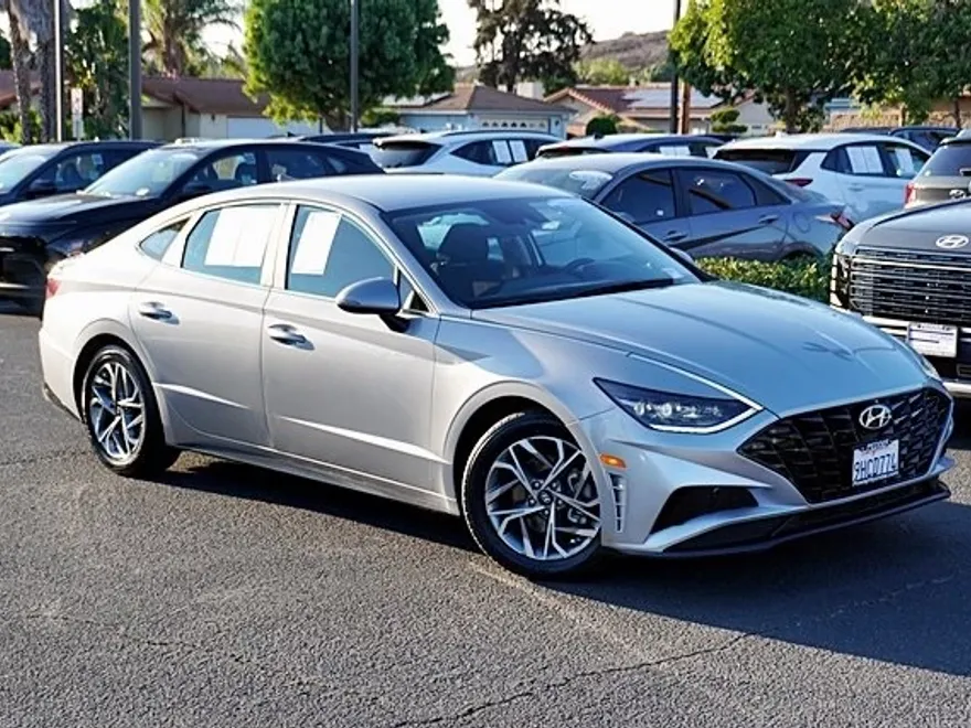 2023 Hyundai Sonata SEL photo 1