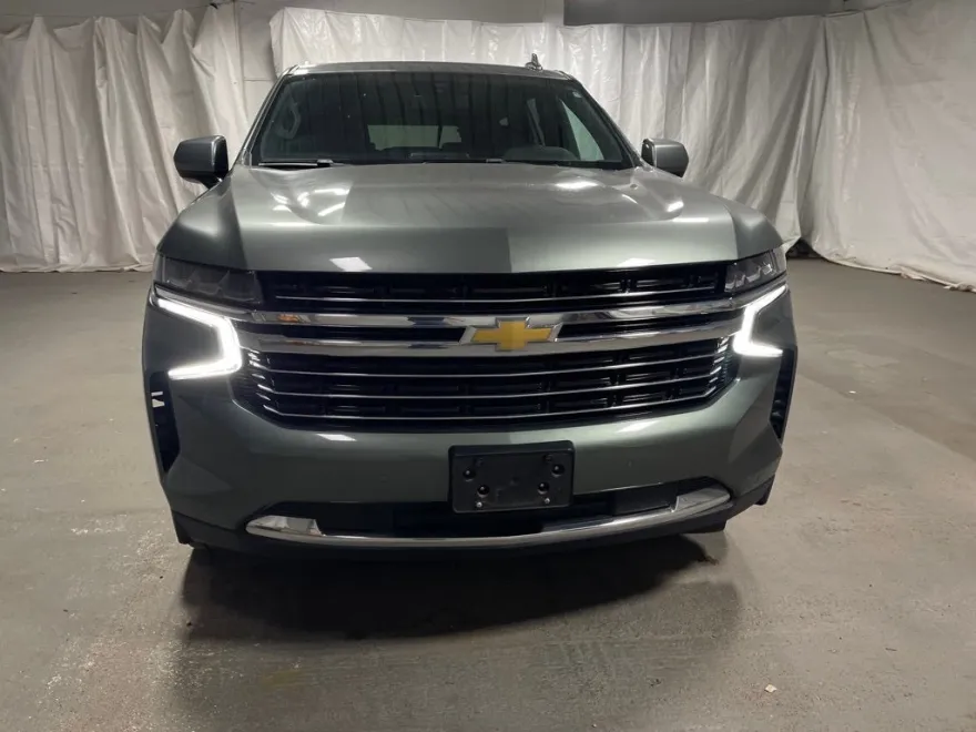 2023 Chevrolet Tahoe LT photo 1