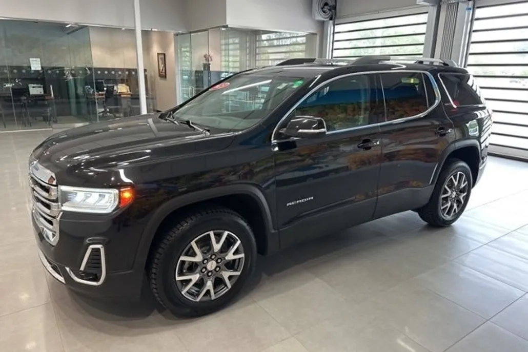 2023 Gmc Acadia SLT photo 1