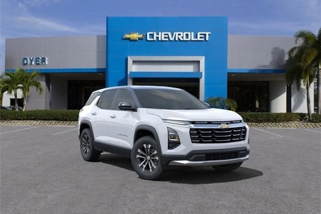 2026 Chevrolet Equinox LT photo 1