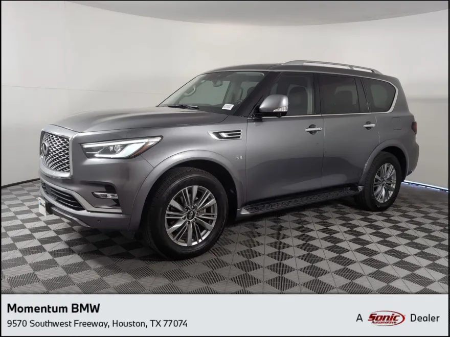 2018 Infiniti QX80 photo 1