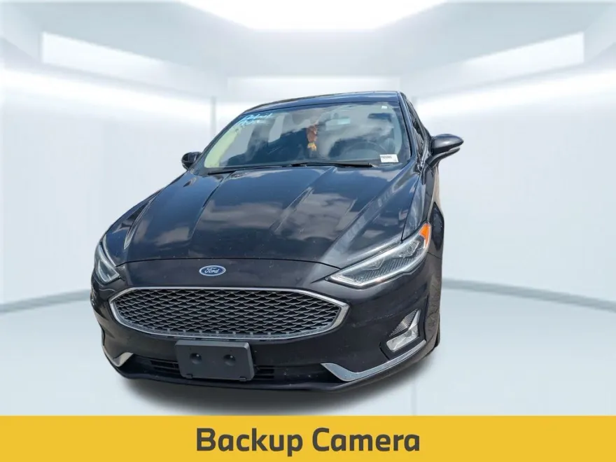 2019 Ford Fusion Titanium photo 1