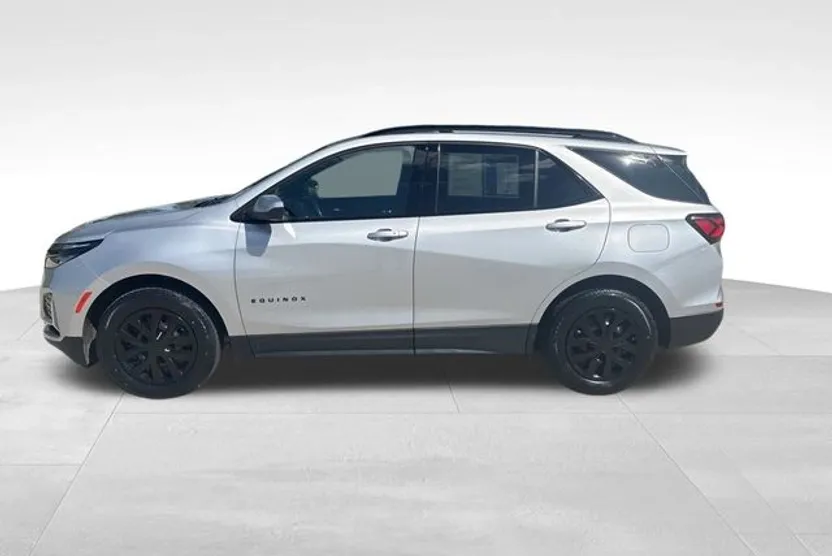 2022 Chevrolet Equinox RS photo 1