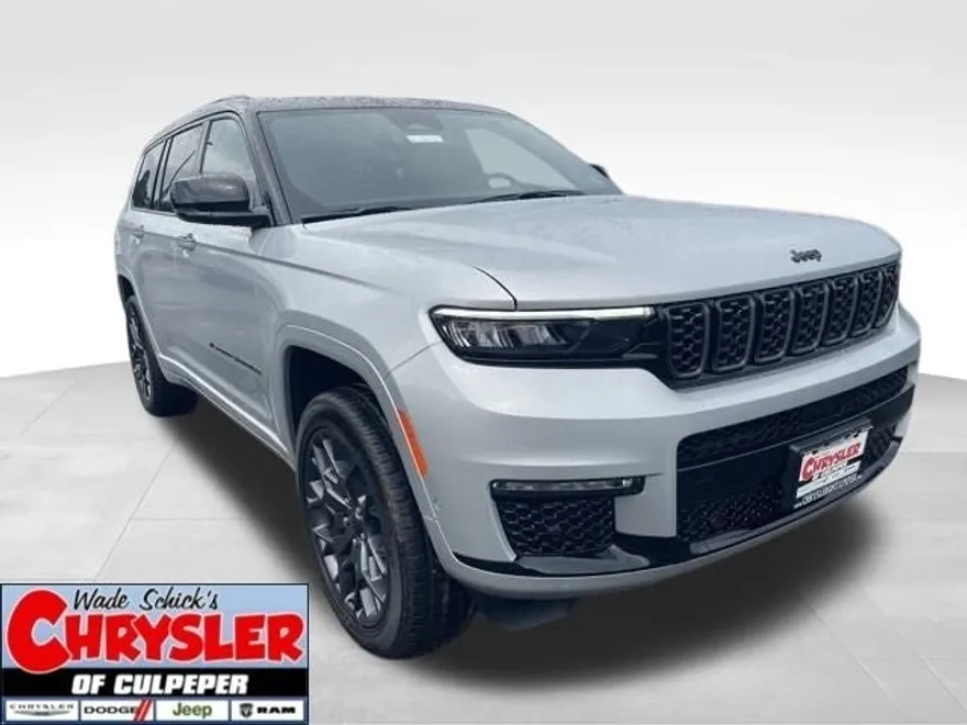 2025 Jeep Grand Cherokee L Summit photo 1