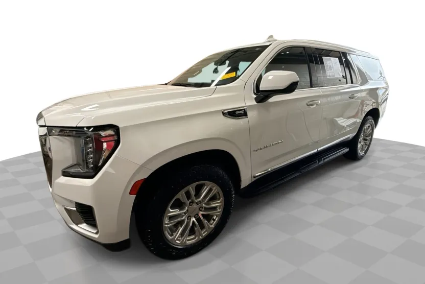 2023 Gmc Yukon XL SLT photo 1