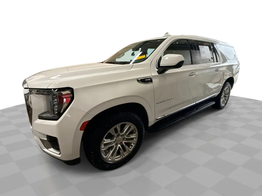 2023 Gmc Yukon XL SLT photo 1