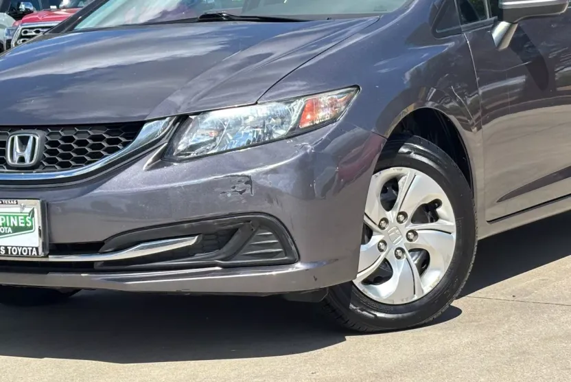 2015 Honda Civic LX photo 1