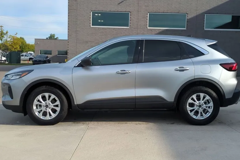 2023 Ford Escape Active photo 1