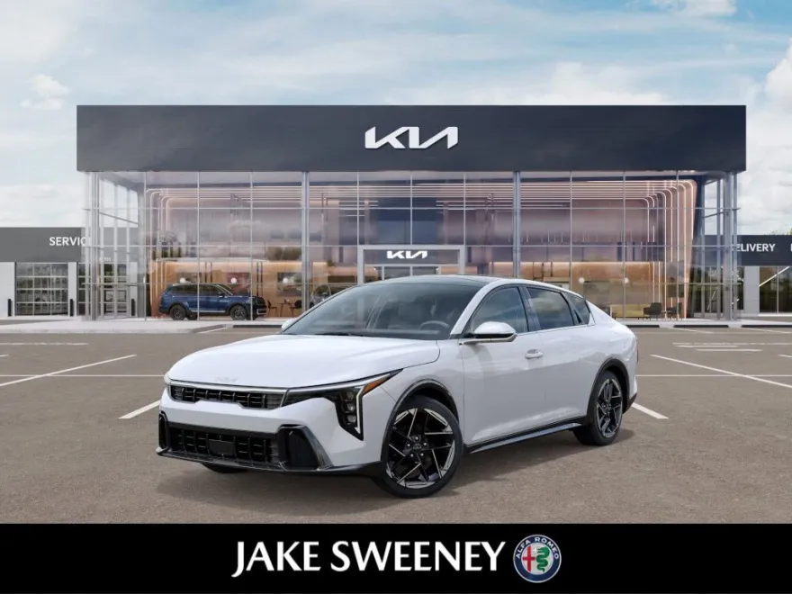 2025 Kia K4 GT-Line photo 1