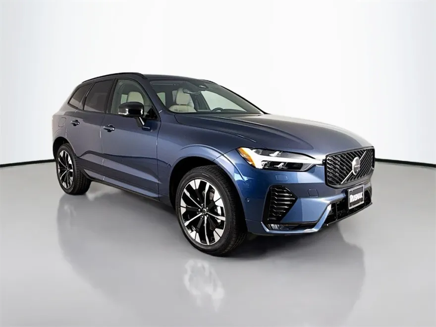 2026 Volvo XC60 B5 Plus photo 1