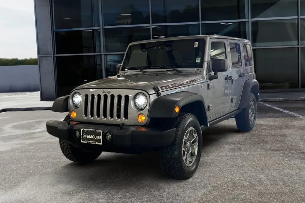 2017 Jeep Wrangler Unlimited Rubicon photo 1