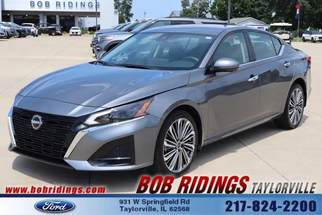 2024 Nissan Altima 2.5 SL photo 1