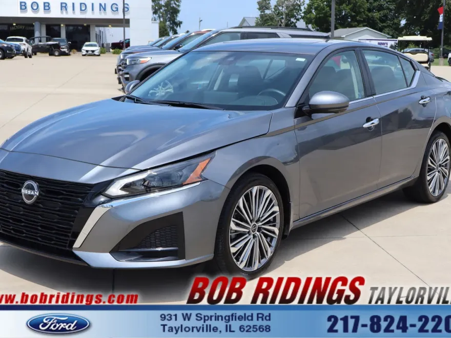 2024 Nissan Altima 2.5 SL photo 1