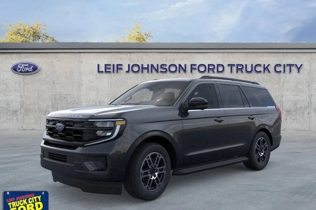 2025 Ford Expedition photo 1