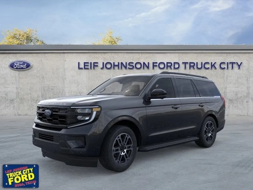 2025 Ford Expedition photo 1