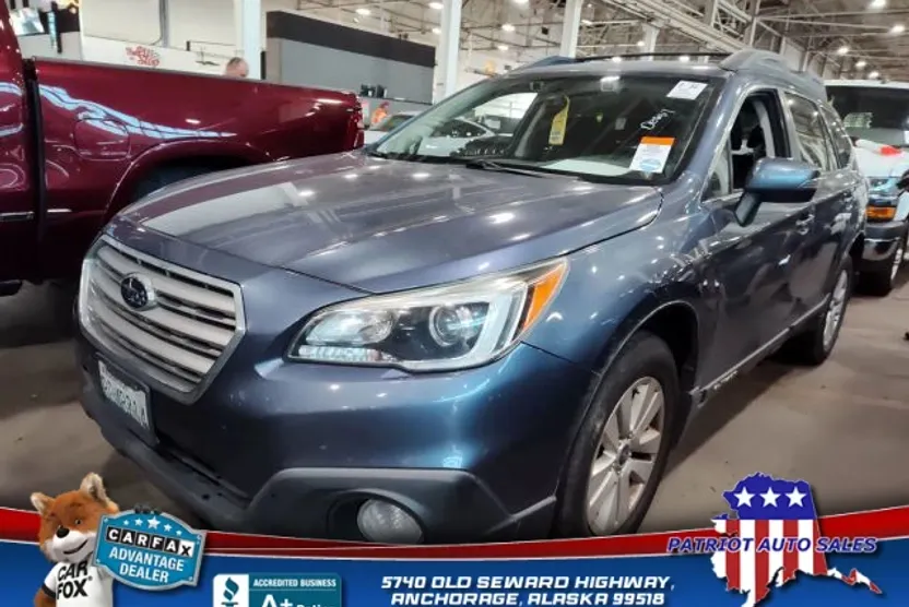 2017 Subaru Outback 2.5i Premium photo 1