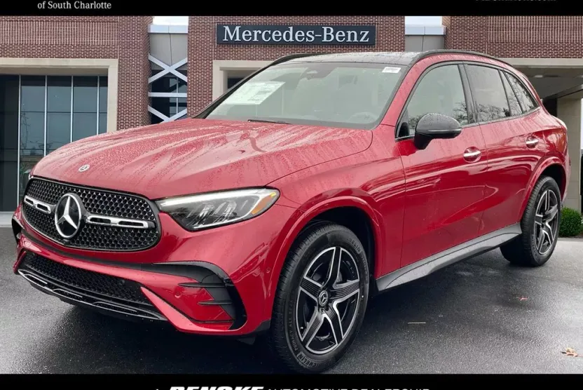 2025 Mercedes Benz GLC 300 4MATIC photo 1