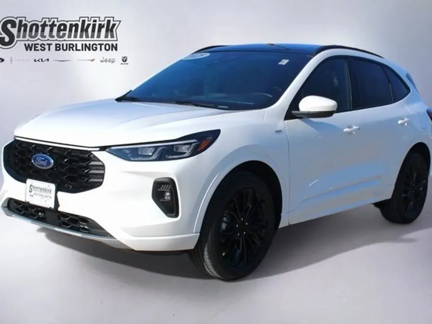 2025 Ford Escape Hybrid ST-Line Elite photo 1
