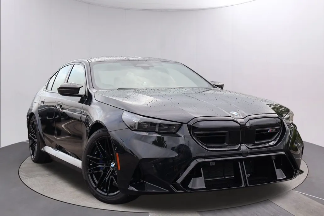 2026 Bmw M5 5 photo 1