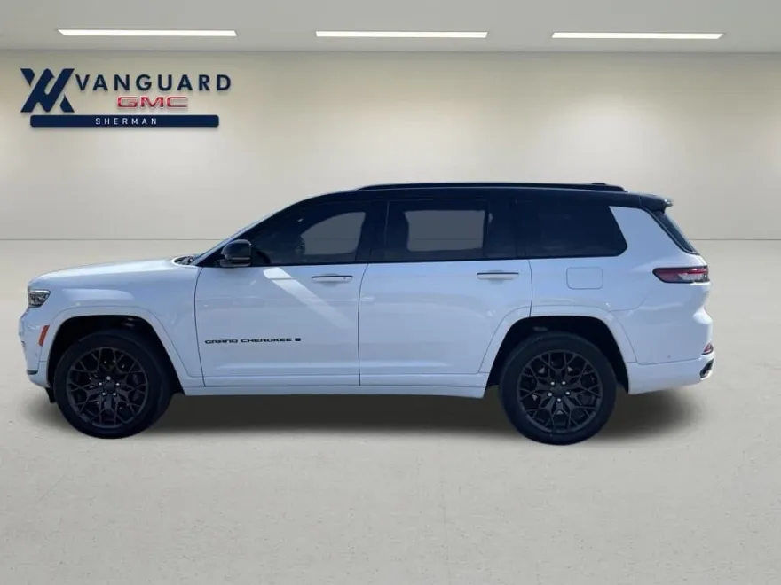 2024 Jeep Grand Cherokee L Summit Reserve photo 1