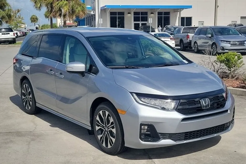 2026 Honda Odyssey Elite photo 1