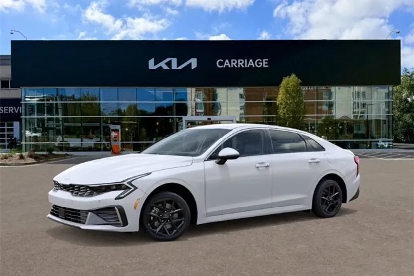 2025 Kia K5 LXS photo 1