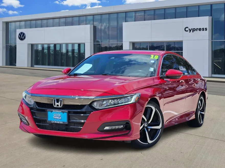 2018 Honda Accord Sport 2.0T photo 1