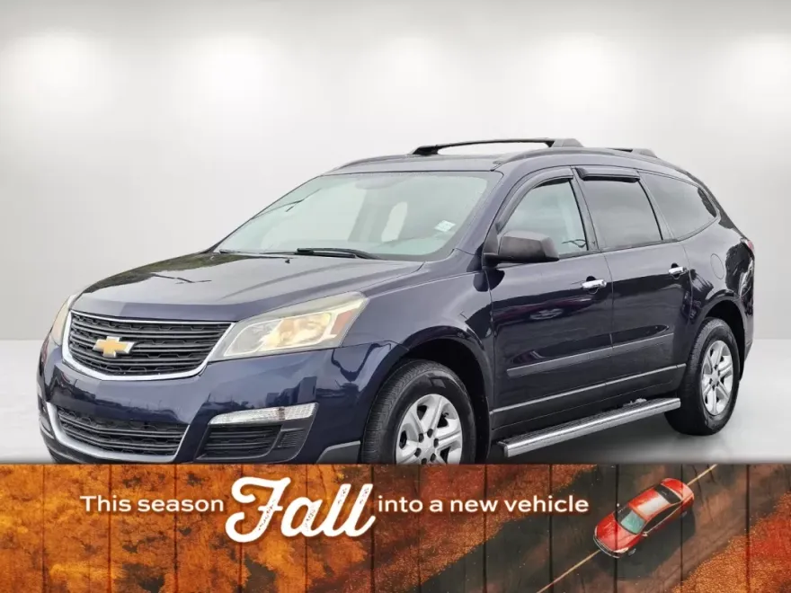 2017 Chevrolet Traverse LS photo 1