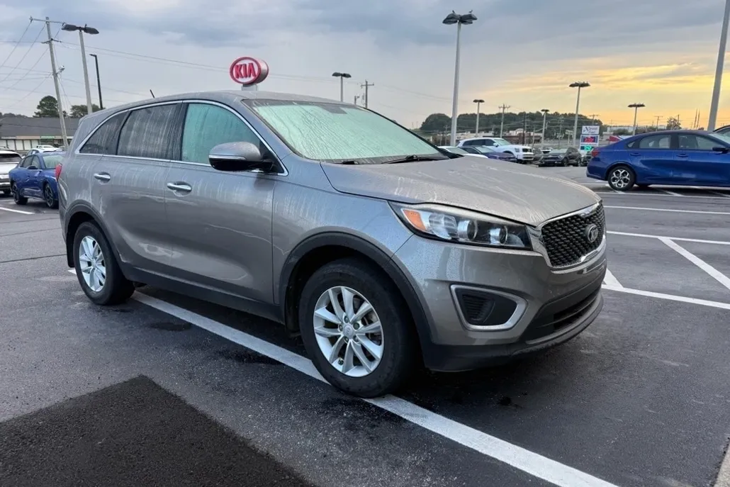 2018 Kia Sorento L photo 1