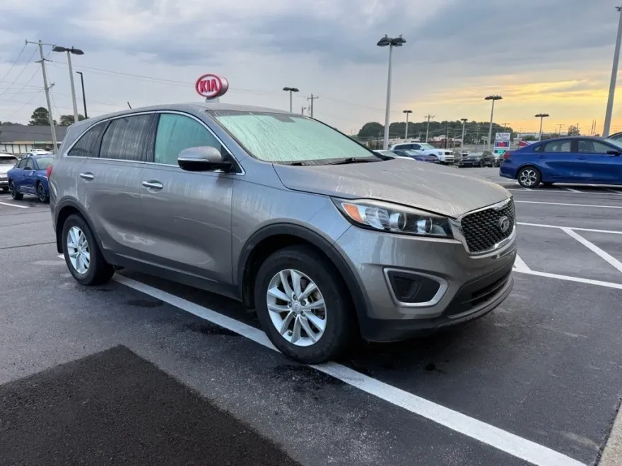 2018 Kia Sorento L photo 1