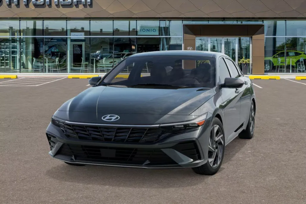 2025 Hyundai Elantra SEL Convenience photo 1