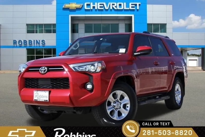 2022 Toyota 4Runner SR5 photo 1