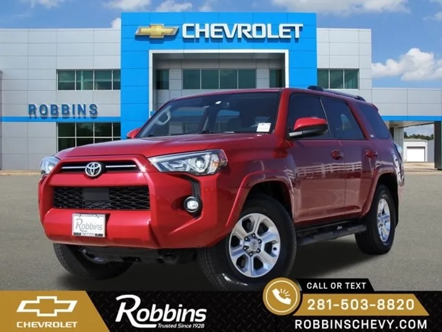 2022 Toyota 4Runner SR5 photo 1