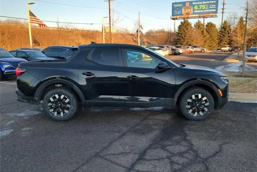 2025 Hyundai Santa Cruz SEL photo 1