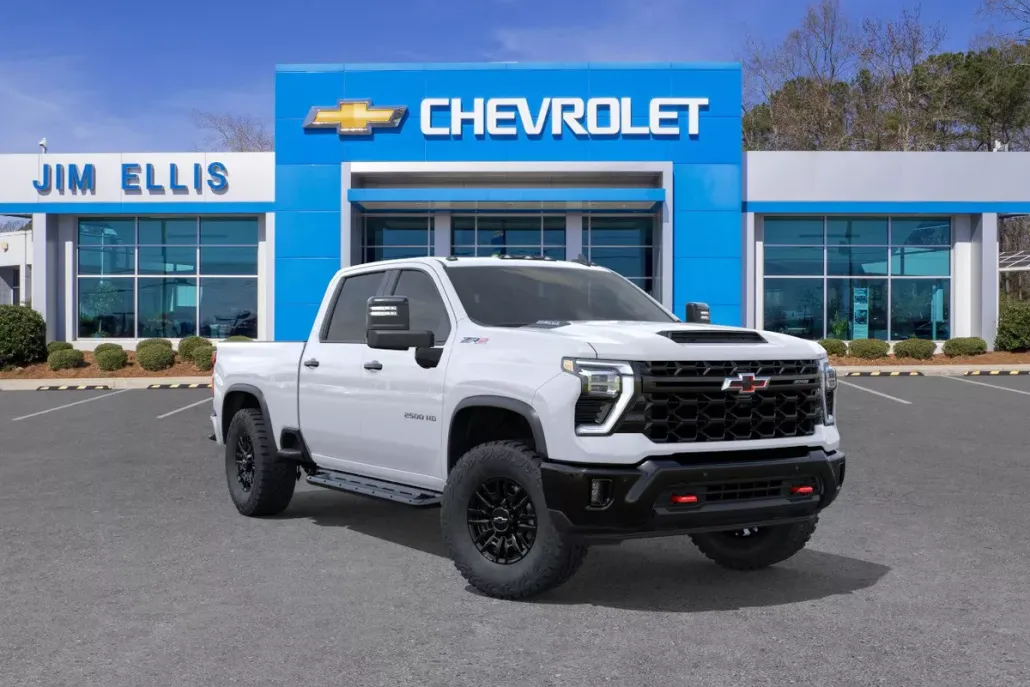 2026 Chevrolet Silverado 2500HD ZR2 photo 1