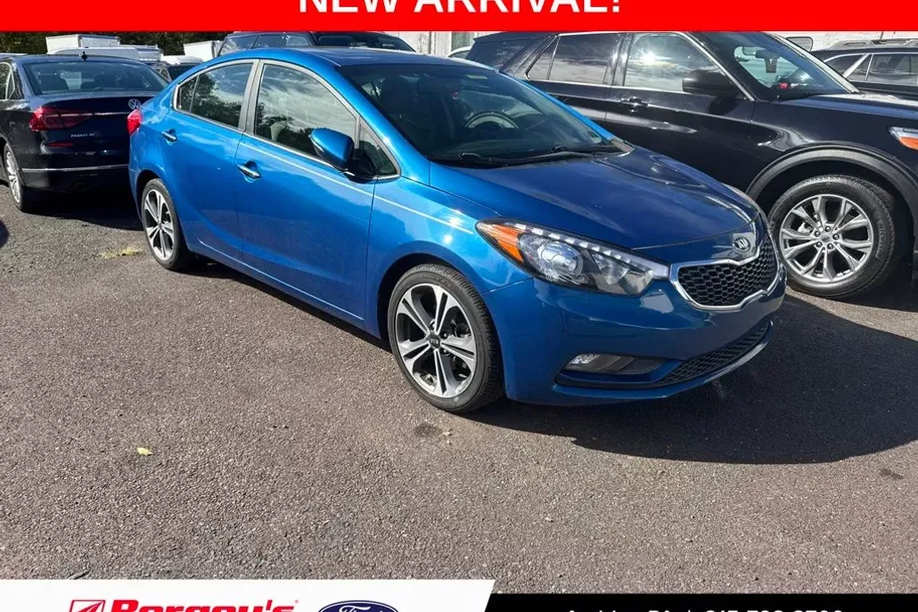 2015 Kia Forte EX photo 1