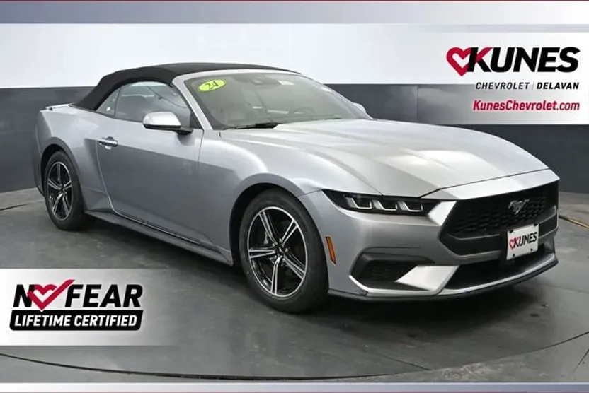 2024 Ford Mustang EcoBoost Premium photo 1