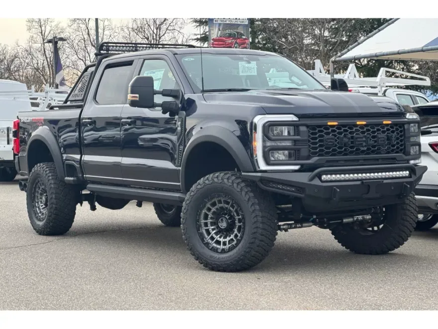 2024 Ford F-250 photo 1