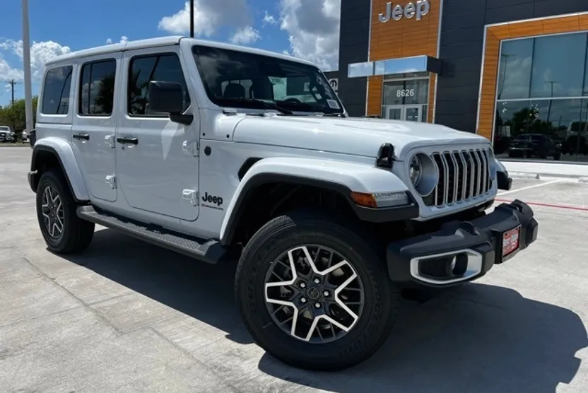 2025 Jeep Wrangler Sahara photo 1